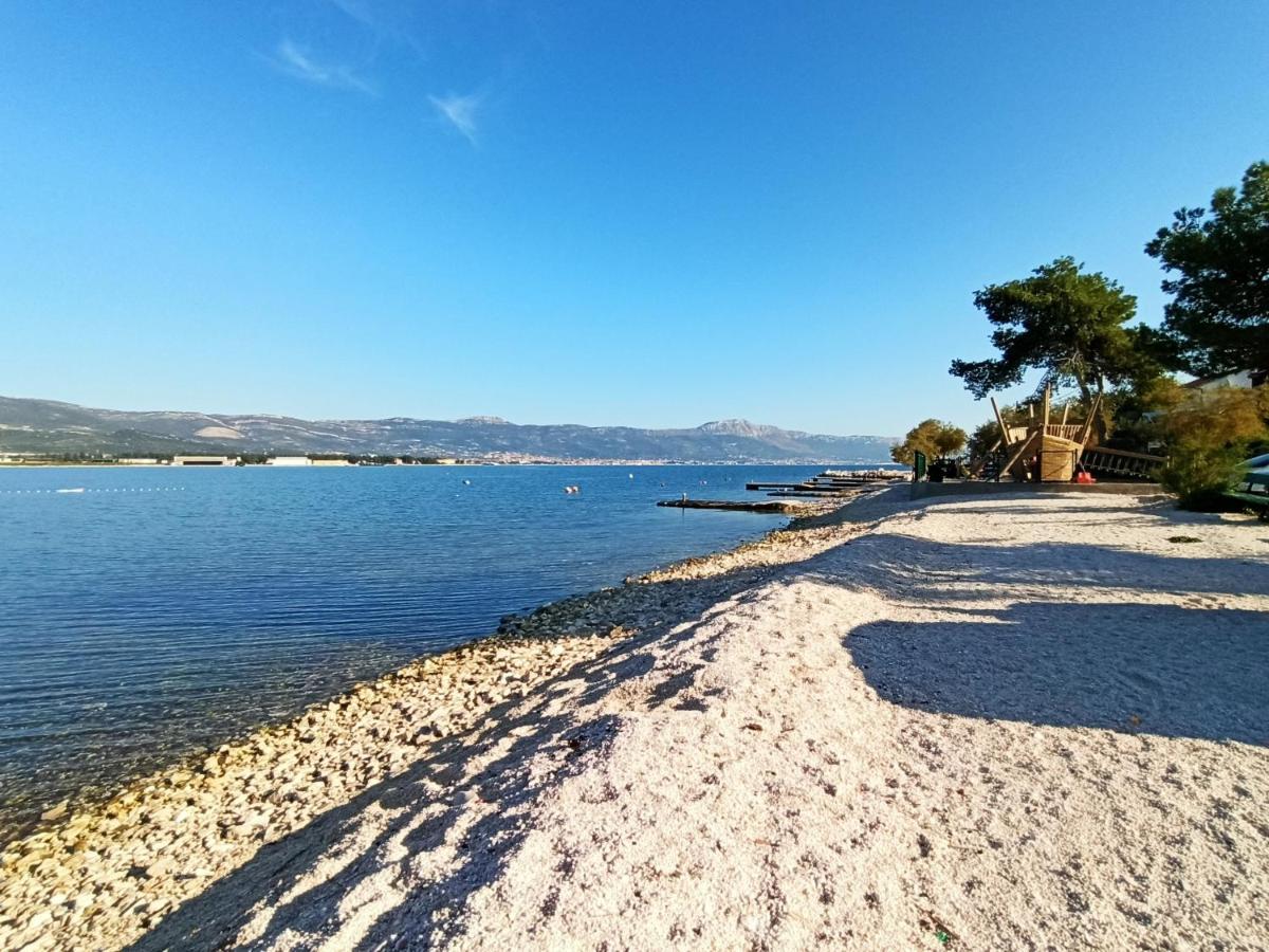 Apartments Sikirica Trogir Eksteriør billede