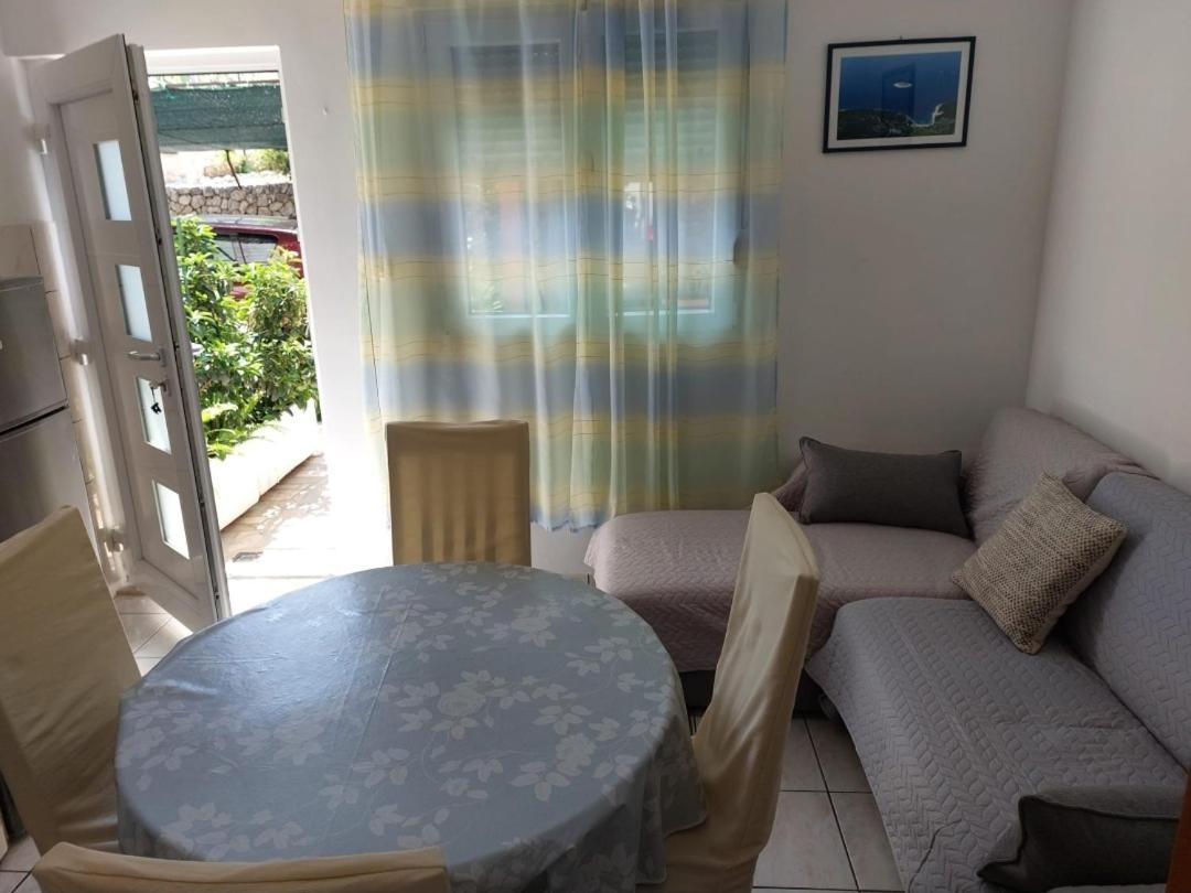 Apartments Sikirica Trogir Eksteriør billede