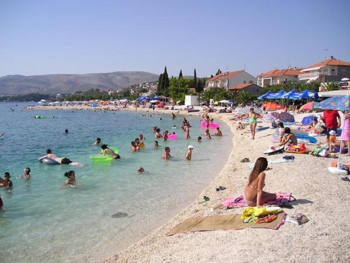 Apartments Sikirica Trogir Eksteriør billede